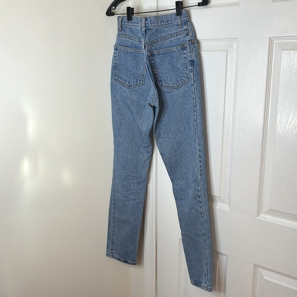 Gap Jeans - Picture 3 of 3